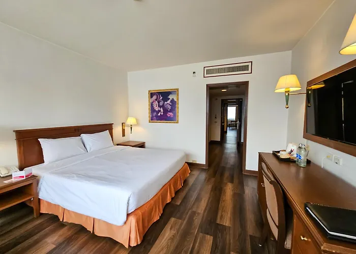 Hotel Ramada By Wyndham D Ma