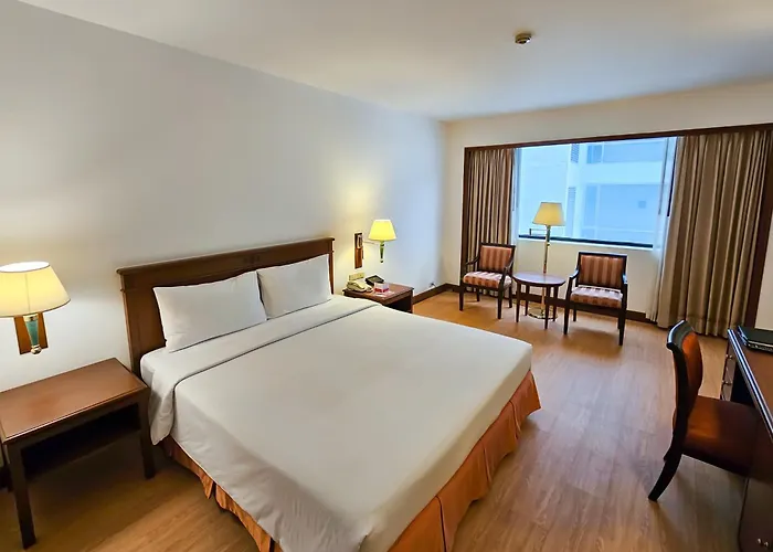 Ramada By Wyndham D Ma Hotel