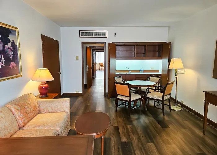 Ramada By Wyndham D Ma Hotel Bangkok