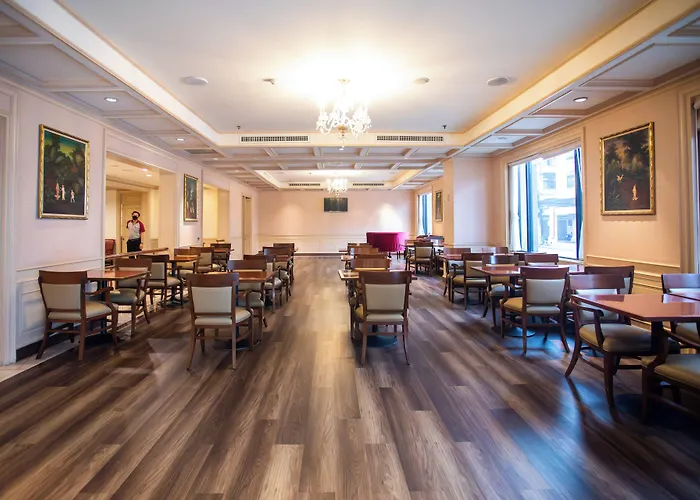 Hotel Ramada By Wyndham D Ma 4*
